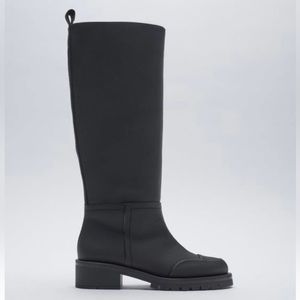 ZARA LOW HEEL RUBBERIZED BOOTS Sz8